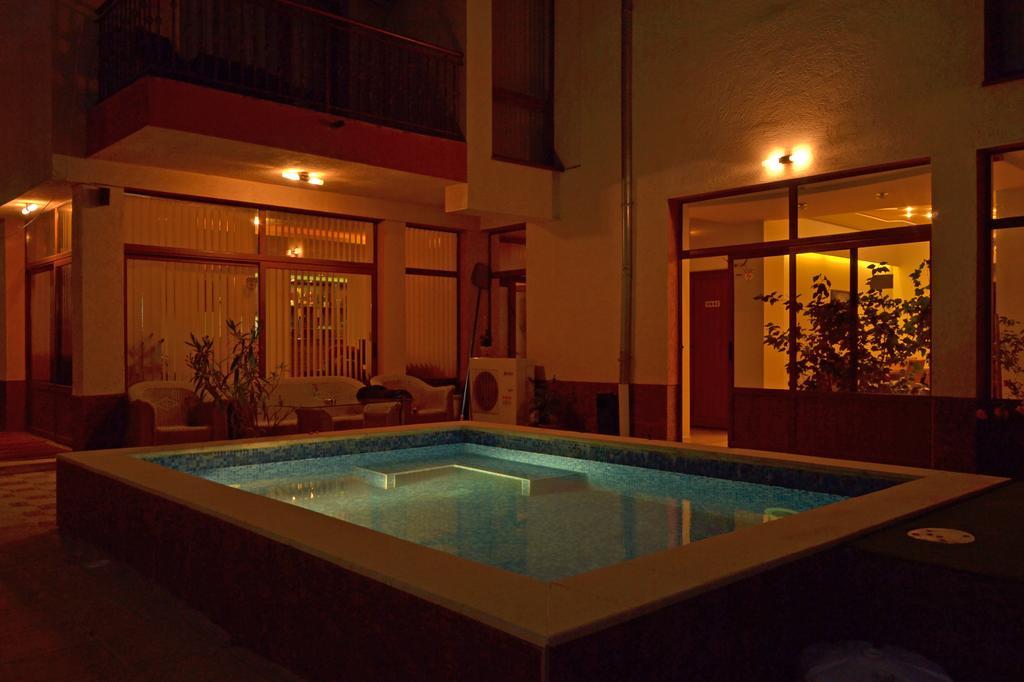 Svetlana Hotel 比亚拉 外观 照片
